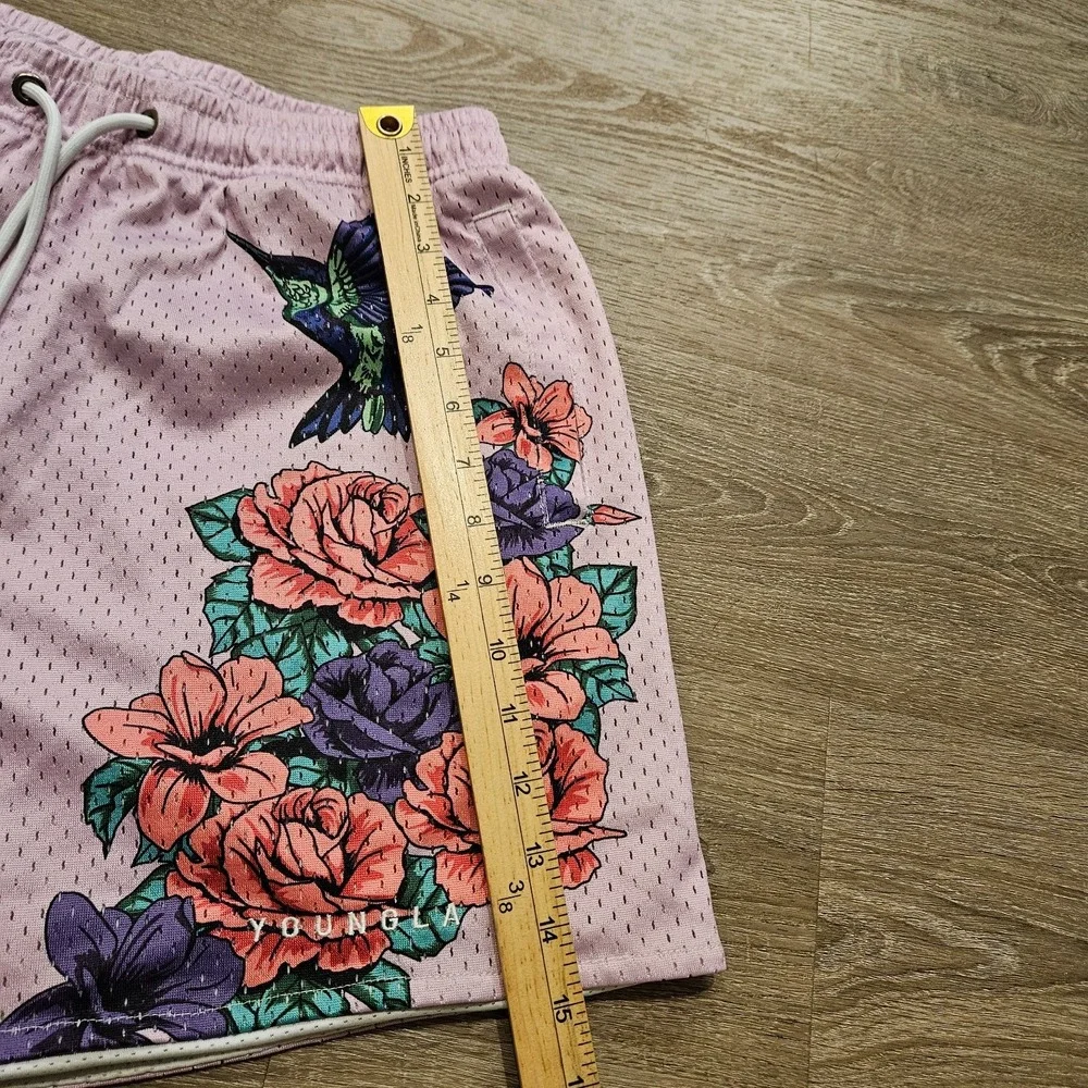 YoungLA 141 The Block Party Shorts Mens Large Black Pink Hummingbird Floral